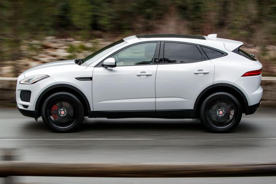 Jaguar E-Pace D240 AWD 2017 года  (WW) (фото 4 из 40)